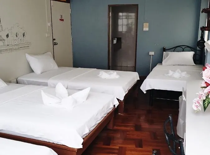 Nine Café&hostel Ostello